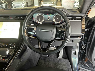 2023 Land Rover Range Rover - Thumbnail