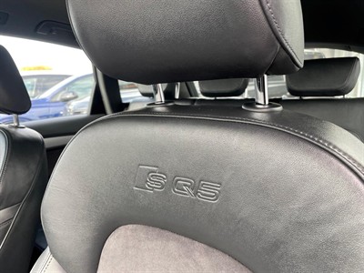 2014 Audi SQ5 - Thumbnail