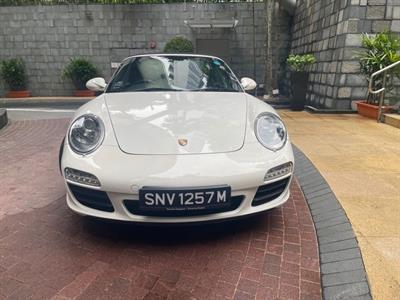 2011 Porsche 911 - Thumbnail