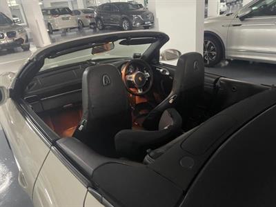 2011 Porsche 911 - Thumbnail