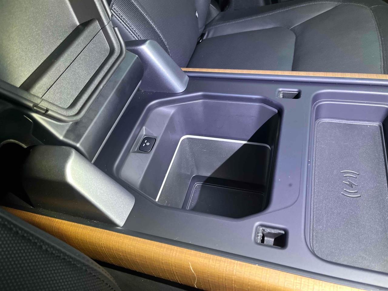 2022 Land Rover Defender