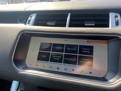 2017 Land Rover Range Rover - Thumbnail