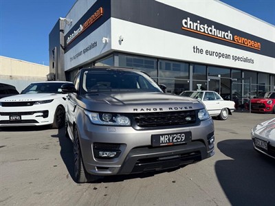 2017 Land Rover Range Rover - Thumbnail