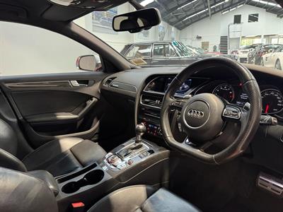 2013 Audi RS4 - Thumbnail