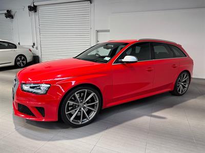 2013 Audi RS4 - Thumbnail
