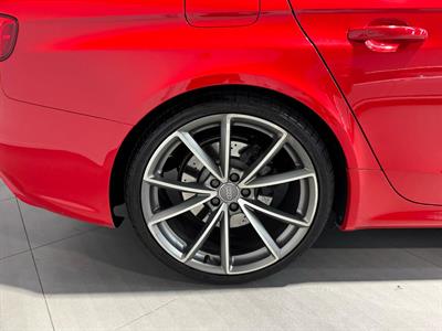 2013 Audi RS4 - Thumbnail