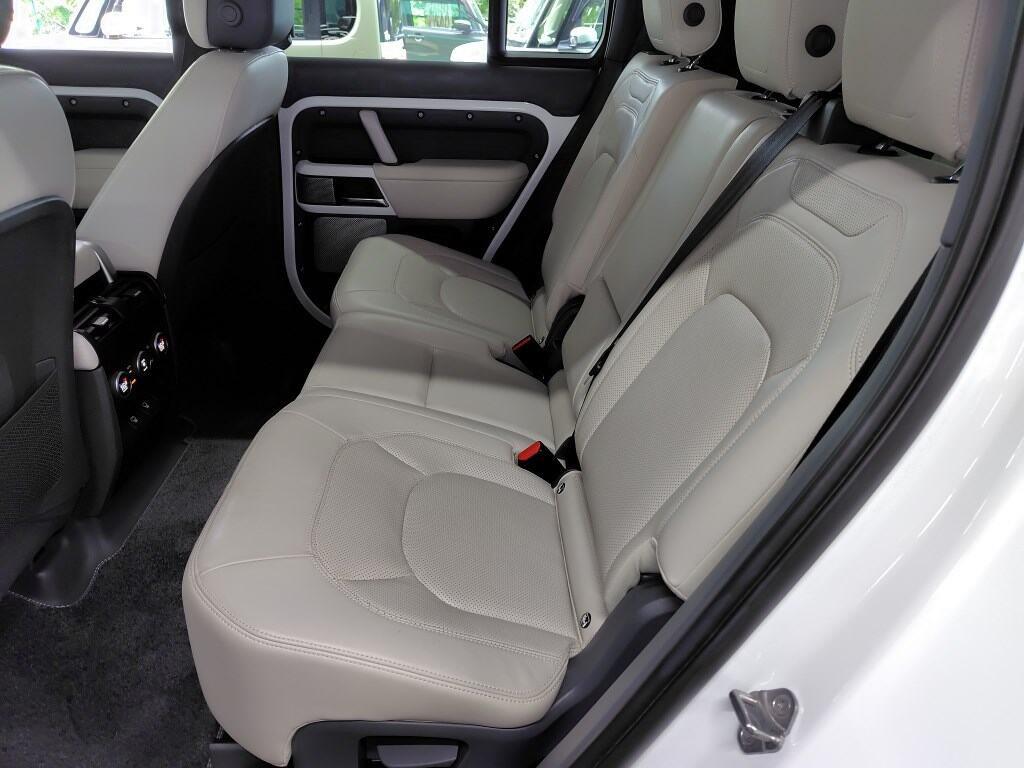 2023 Land Rover Defender