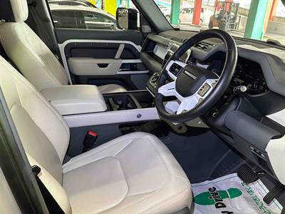 2023 Land Rover Defender - Thumbnail