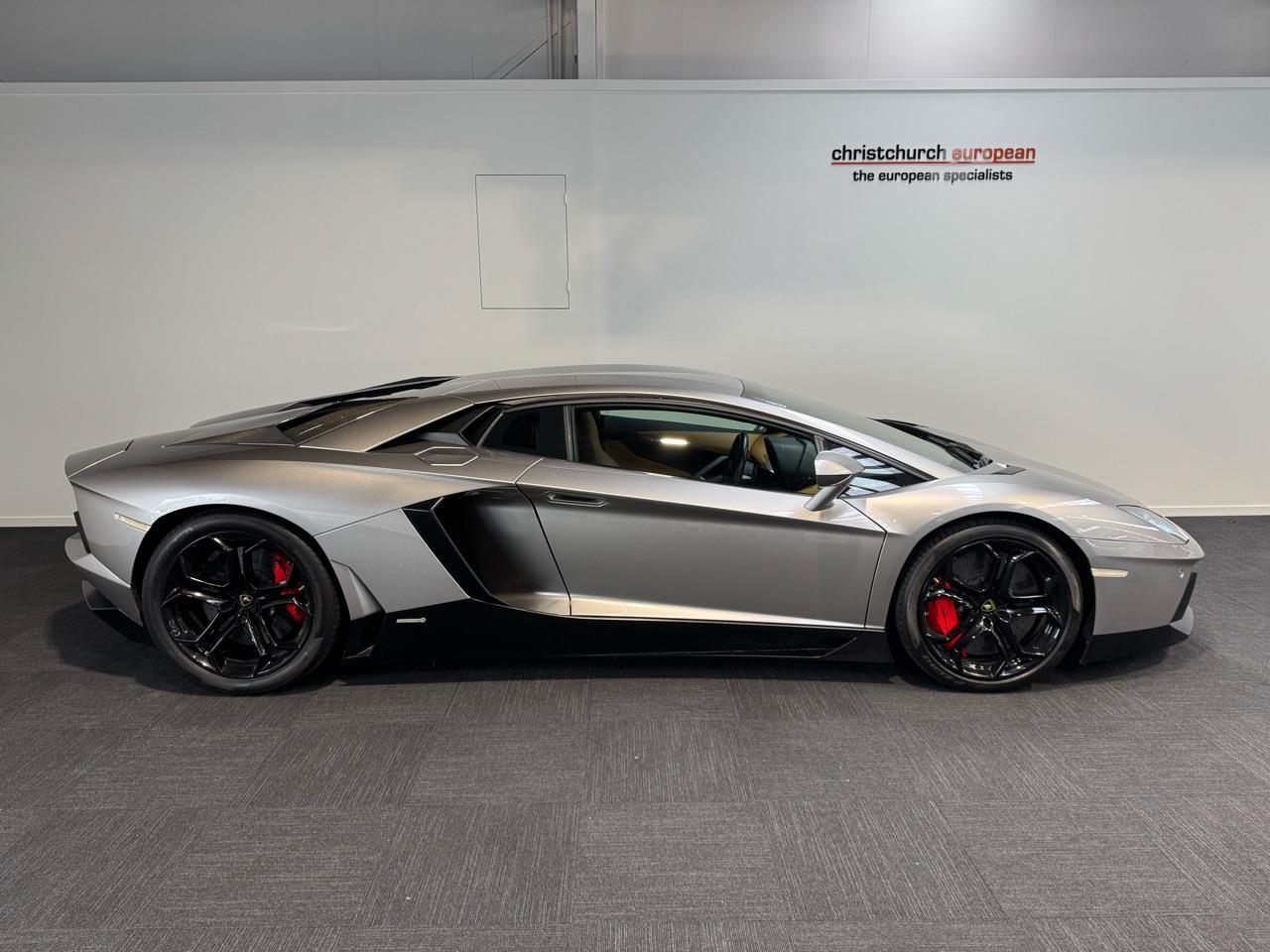 2012 Lamborghini Aventador