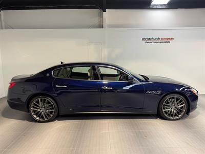 2016 Maserati Quattroporte - Thumbnail