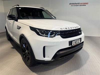 2017 Land Rover Discovery - Thumbnail