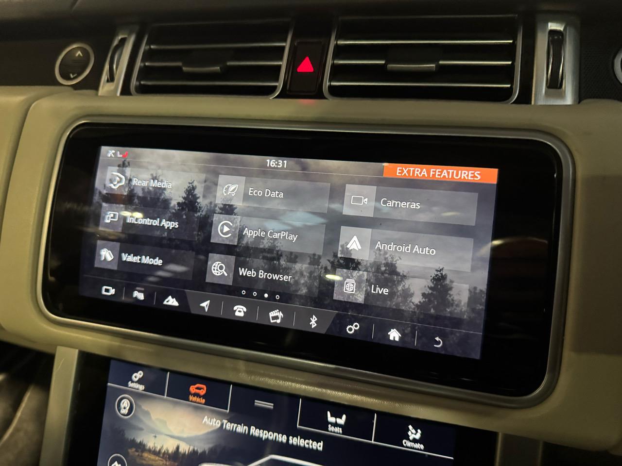 2019 Land Rover Range Rover Vogue