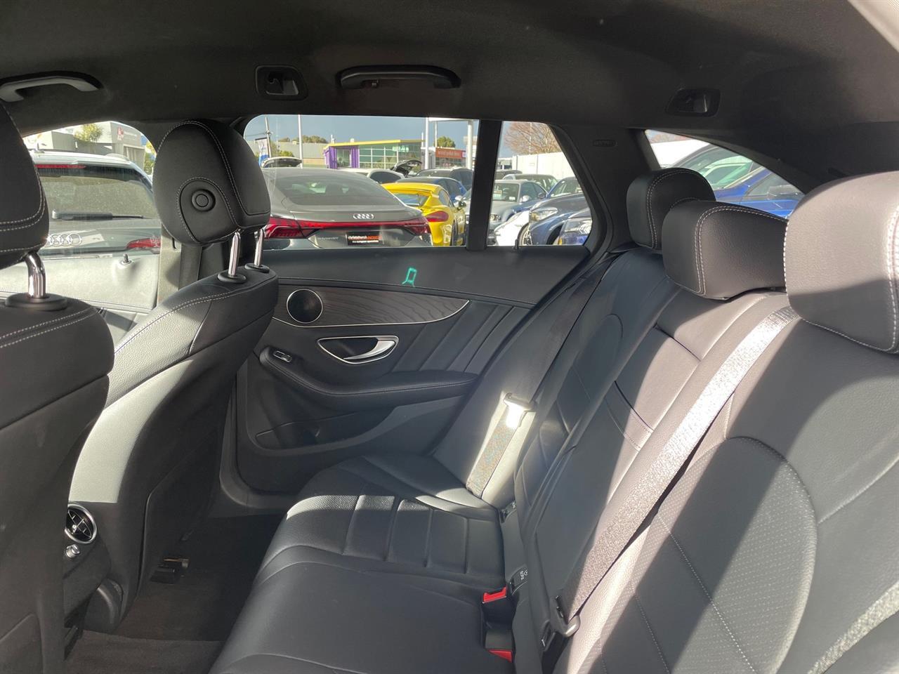 2015 Mercedes-Benz C 200