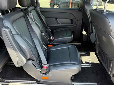 2019 Mercedes-Benz V 220 d - Thumbnail