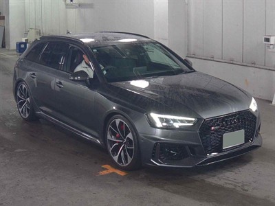 2019 Audi RS4 - Thumbnail