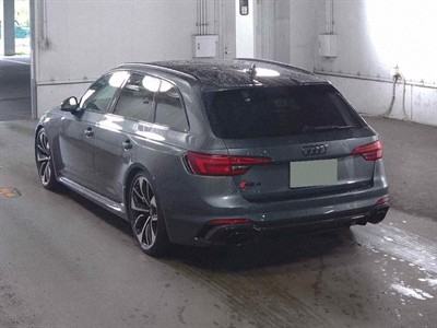 2019 Audi RS4 - Thumbnail