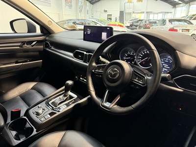 2024 Mazda CX-5 - Thumbnail