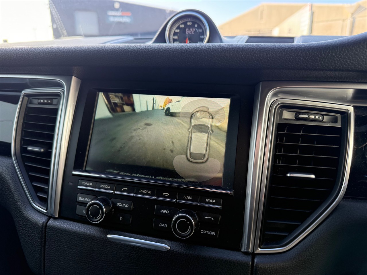 2015 Porsche Macan