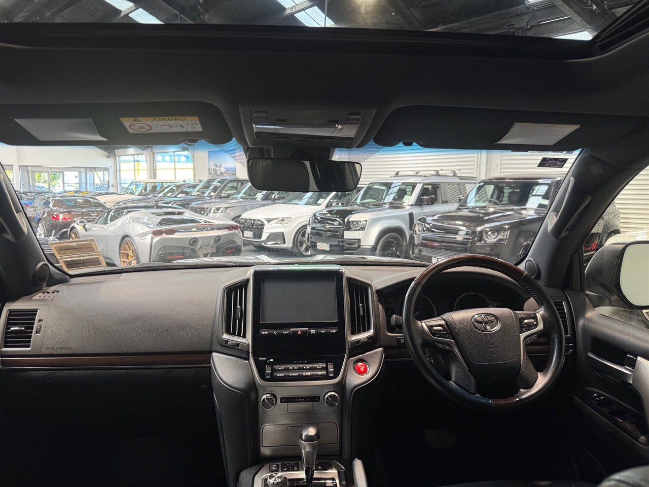 2018 Toyota Land Cruiser
