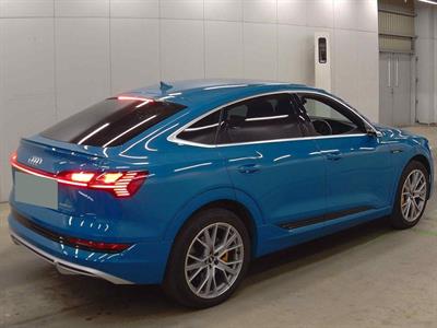 2021 Audi E-Tron - Thumbnail