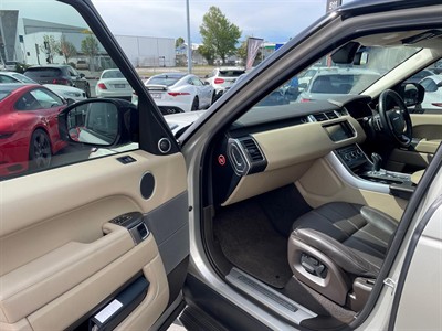 2013 Land Rover Range Rover - Thumbnail