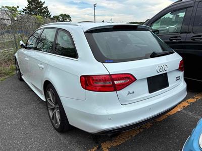 2016 Audi A4 - Thumbnail