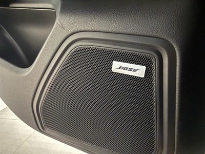 2016 Porsche Macan - Thumbnail