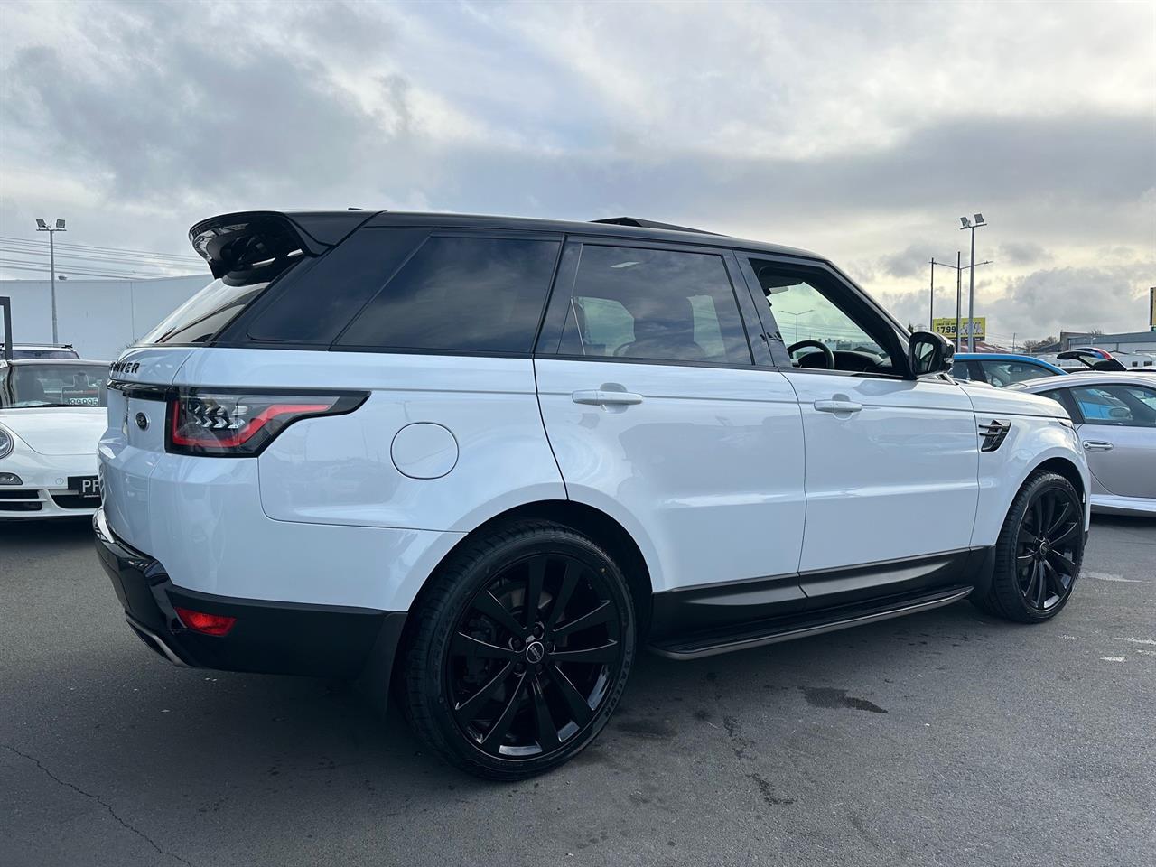 2021 Land Rover Range Rover Sport