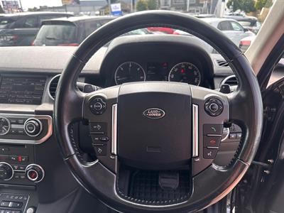 2016 Land Rover Discovery - Thumbnail