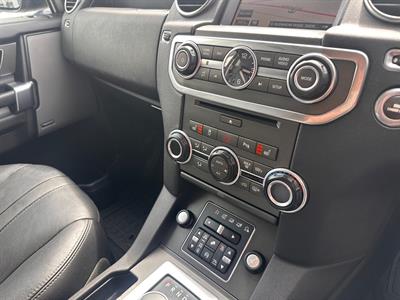 2016 Land Rover Discovery - Thumbnail