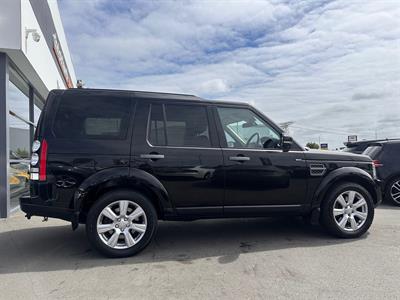 2016 Land Rover Discovery - Thumbnail