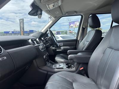 2016 Land Rover Discovery - Thumbnail