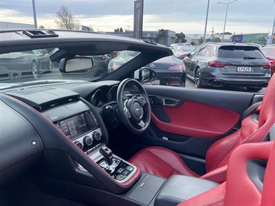 2013 Jaguar F-Type - Thumbnail