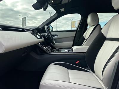 2018 Land Rover Range Rover - Thumbnail