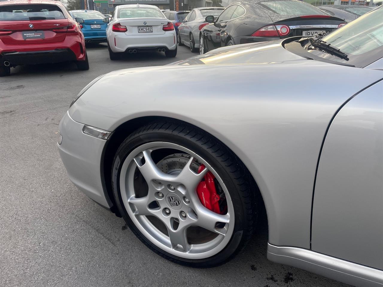 2005 Porsche 911