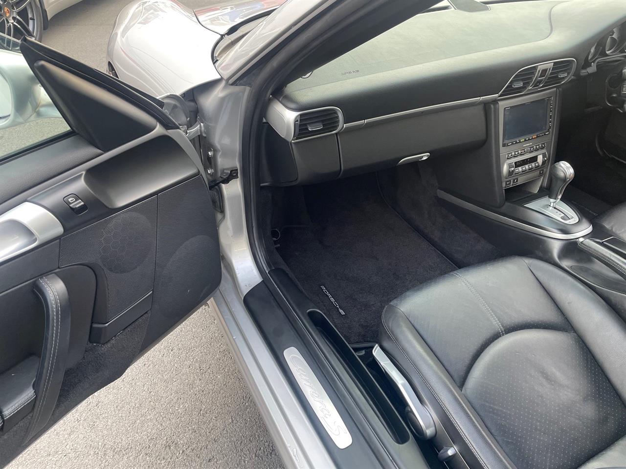 2005 Porsche 911