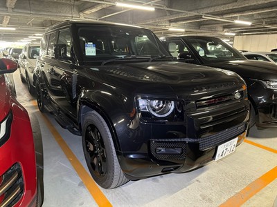 2021 Land Rover Defender - Thumbnail