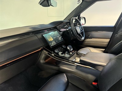 2023 Land Rover Range Rover Sport - Thumbnail