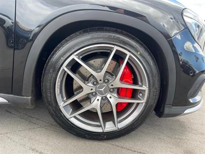 2016 Mercedes-Benz GLA45 AMG - Thumbnail