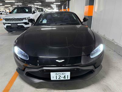 2018 Aston Martin Vantage - Thumbnail