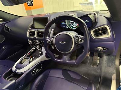 2018 Aston Martin Vantage - Thumbnail