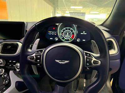 2018 Aston Martin Vantage - Thumbnail