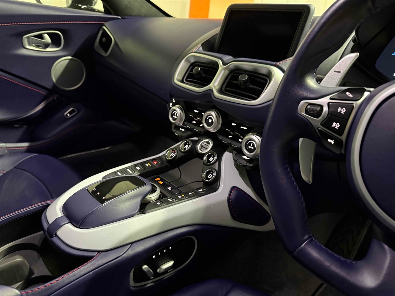 2018 Aston Martin Vantage