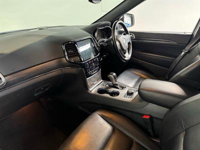 2022 Jeep Grand Cherokee - Thumbnail