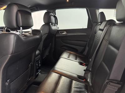 2022 Jeep Grand Cherokee - Thumbnail