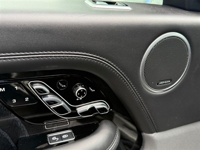 2018 Land Rover Range Rover Vogue - Thumbnail
