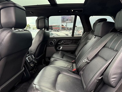2018 Land Rover Range Rover Vogue - Thumbnail