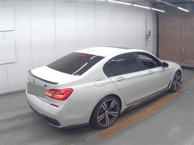 2016 BMW 740i - Thumbnail
