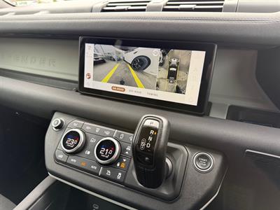 2020 Land Rover Defender - Thumbnail