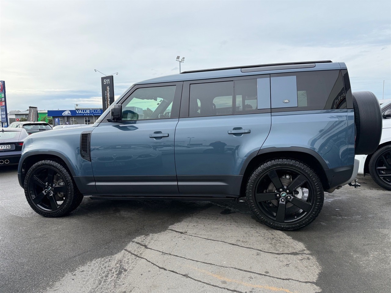 2020 Land Rover Defender